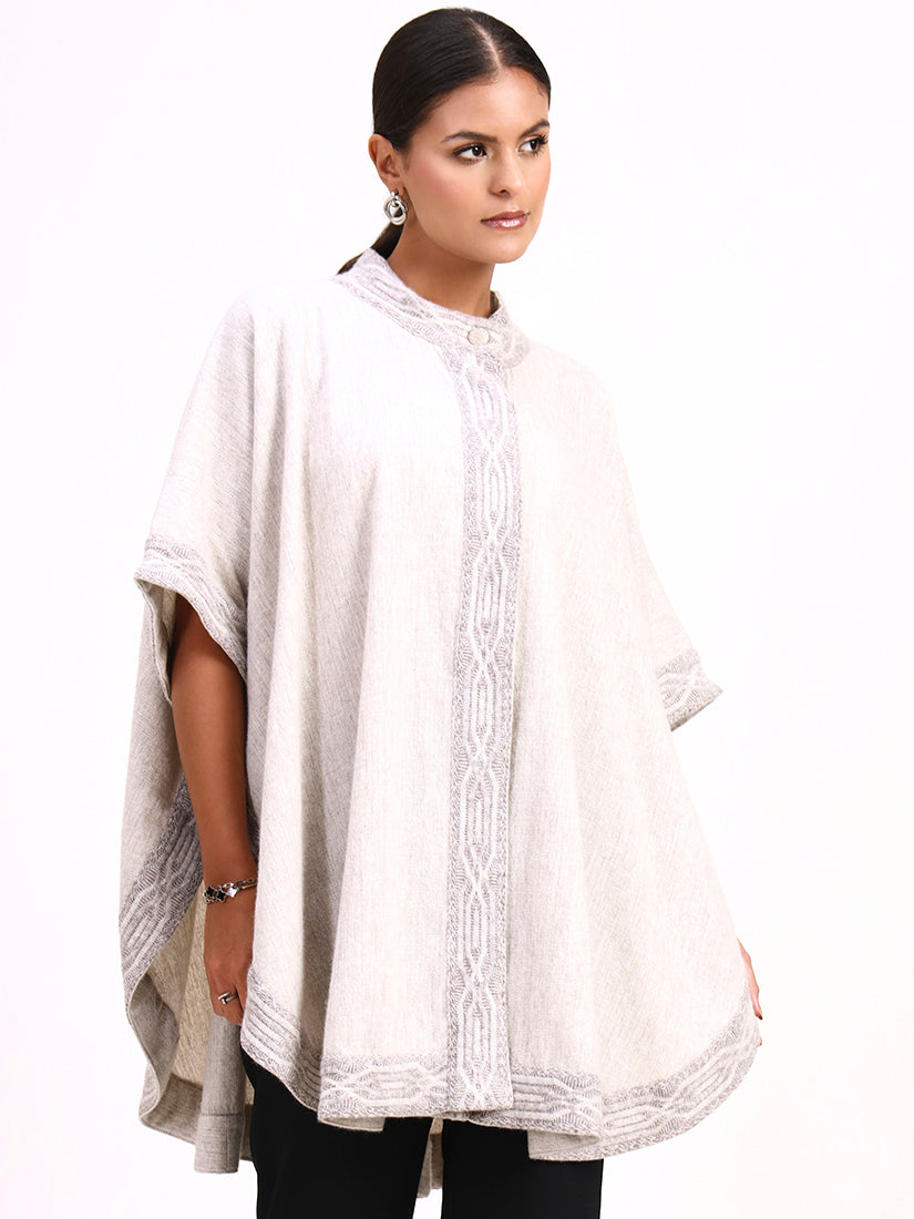 Céladon Tissé Cape