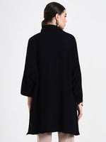Noir Poncho